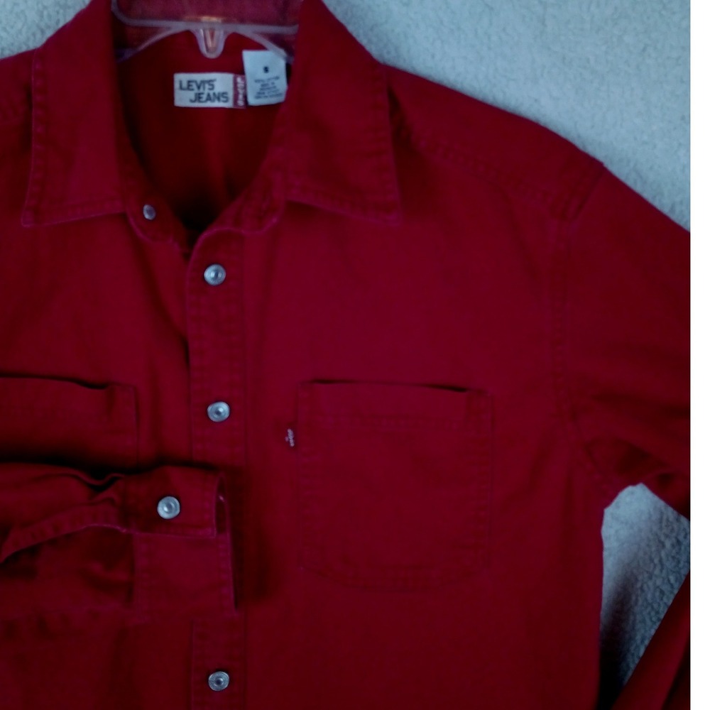 Vintage Levi's Jeans Denim Button Up Mens Small Dark Red Metal Buttons Western